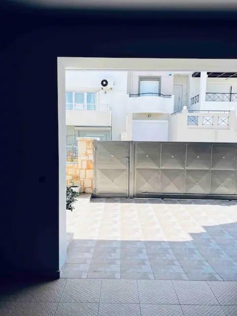 New Unique Apartment In Heraklion Kültér fotó