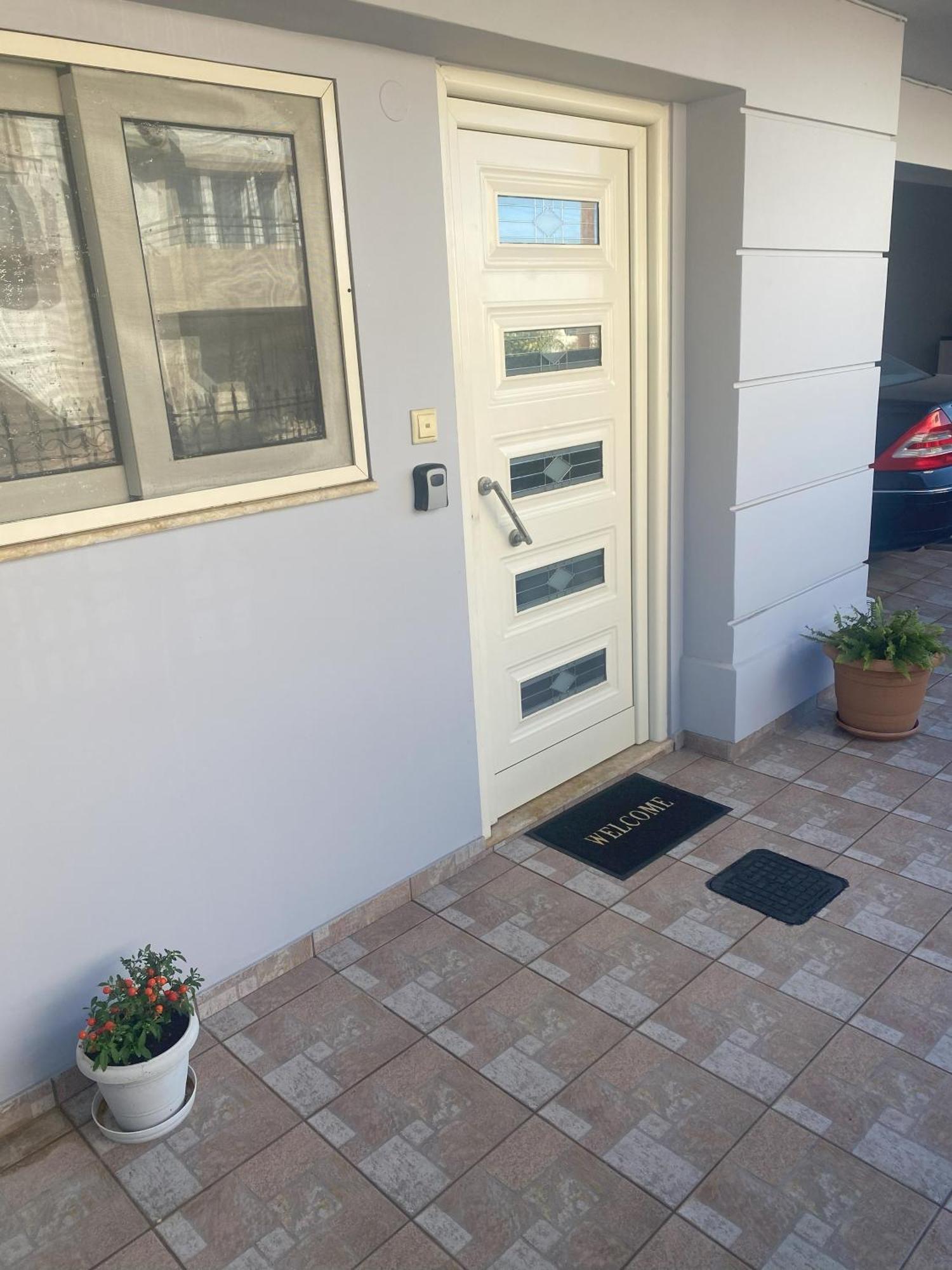 New Unique Apartment In Heraklion Kültér fotó