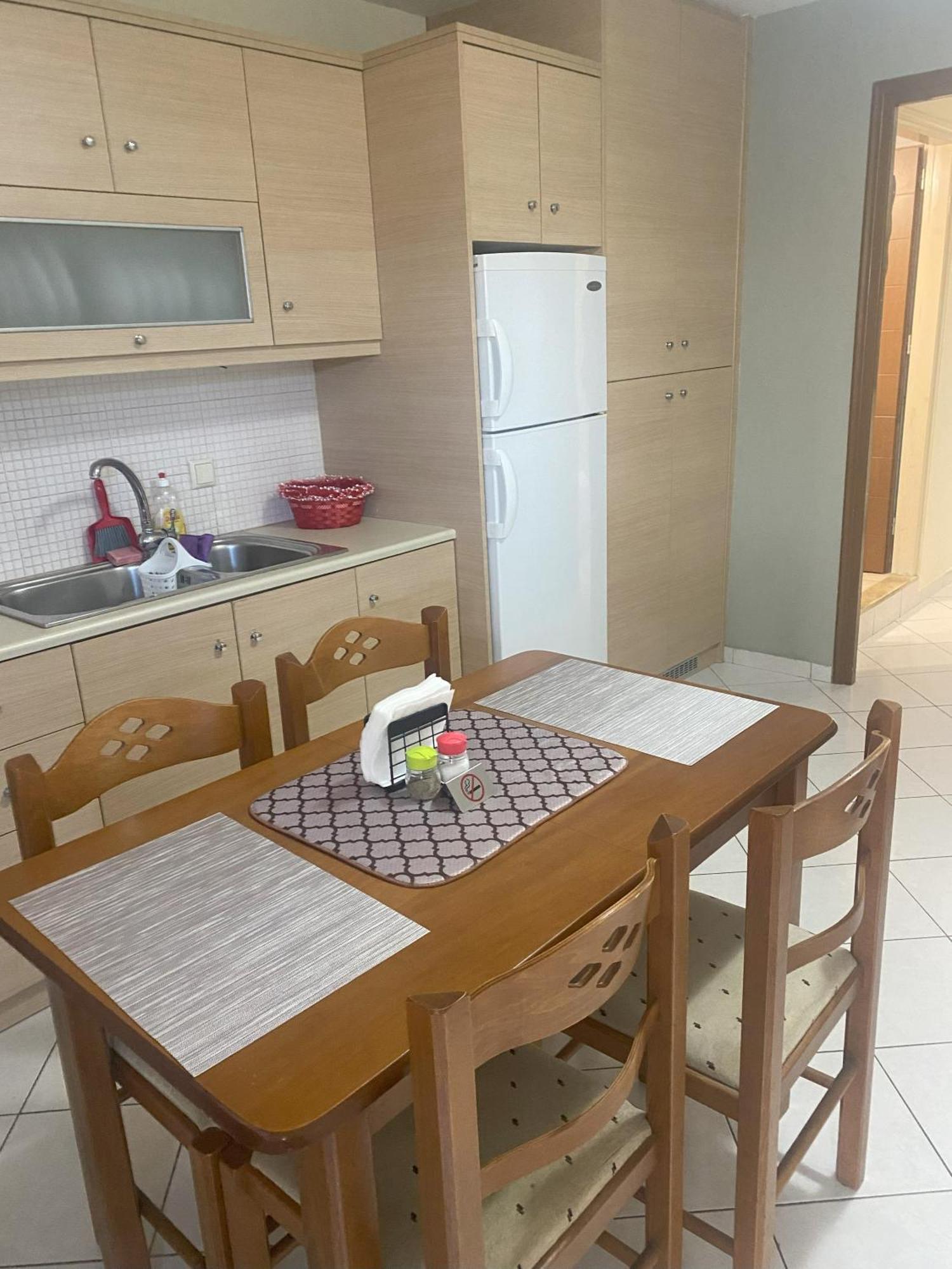 New Unique Apartment In Heraklion Kültér fotó